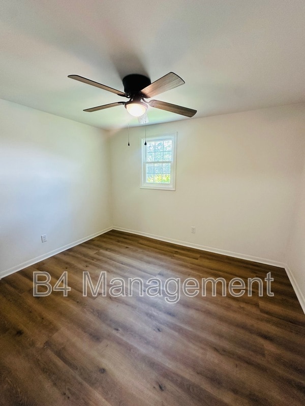 Building Photo - 1844 E Main St