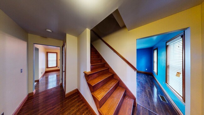 Building Photo - Beautiful Spacious Single-Family Home in Beaver Hills | 8-bed 3.5-bath