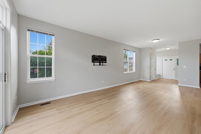 Building Photo - 3133 Falling Waters Ln