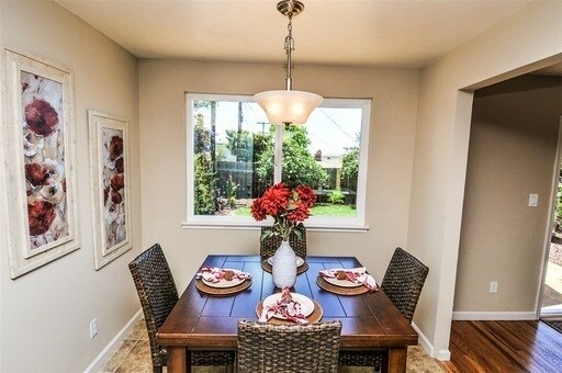 Building Photo - AVAILABLE NOW! GORGEOUS & SPACIOUS 3BD/2BA HOME IN CLAIREMONT! ONLY $4,595/mo!