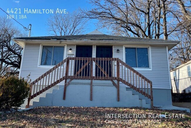 Primary Photo - Spacious 1 Bedroom with Private Basement a...