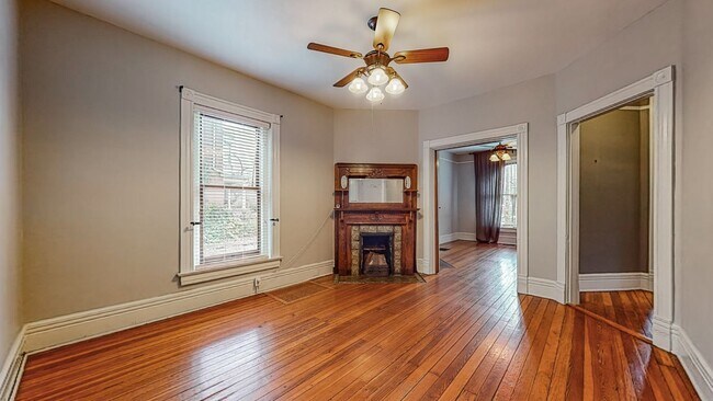 Building Photo - 1355 S Brook St
