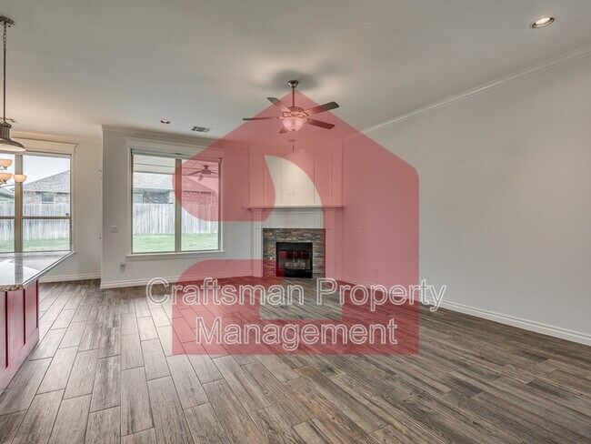 Building Photo - 3413 Huron Cir