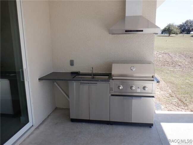 Building Photo - 786 E Dunbar Ln