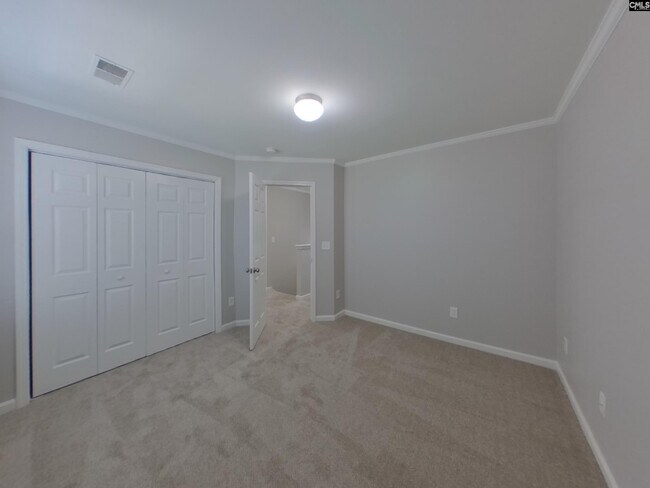 Building Photo - 153 Chesterbrook Ln