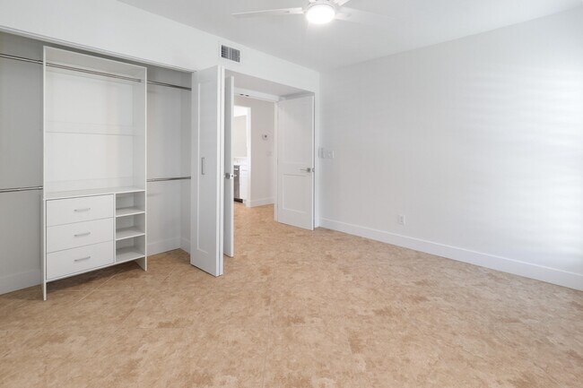 Building Photo - 2061 NW 21st Terrace