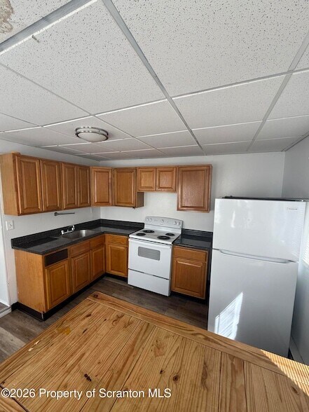 Building Photo - 35 Keystone Rd
