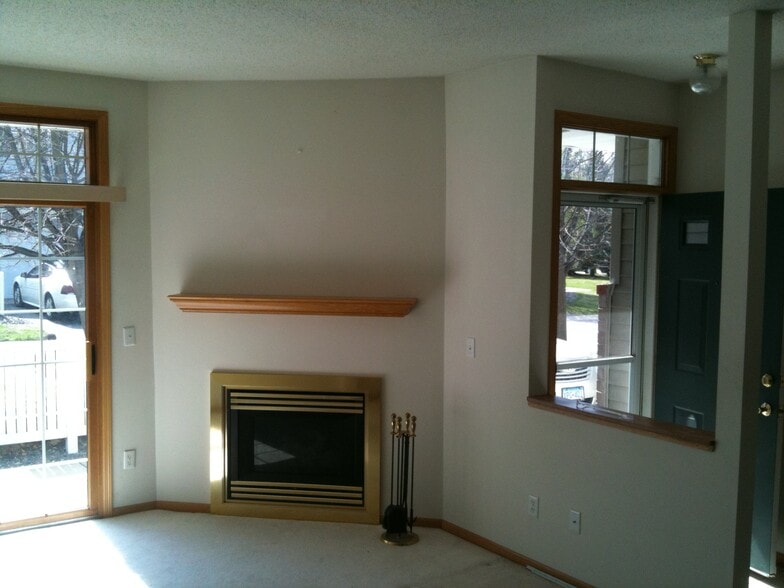 Building Photo - 8285 Kimball Dr