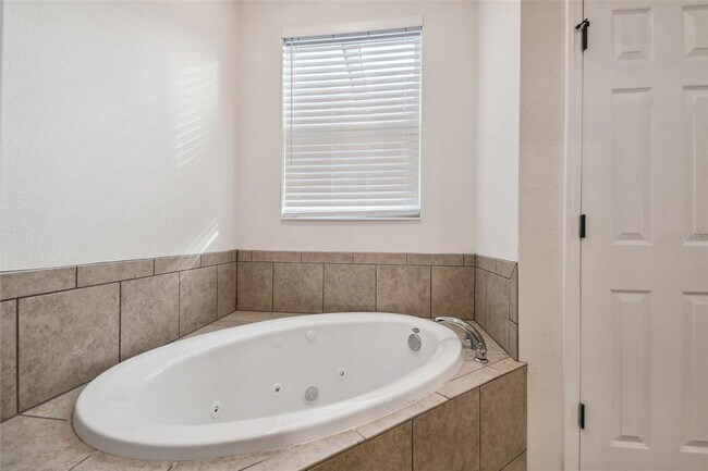 Building Photo - 2572 Ocoee Reserve Ct