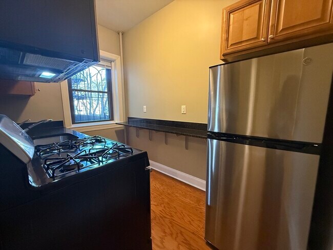 Building Photo - 660 Huntington Ave