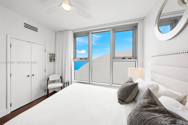 Building Photo - 6899 Collins Ave