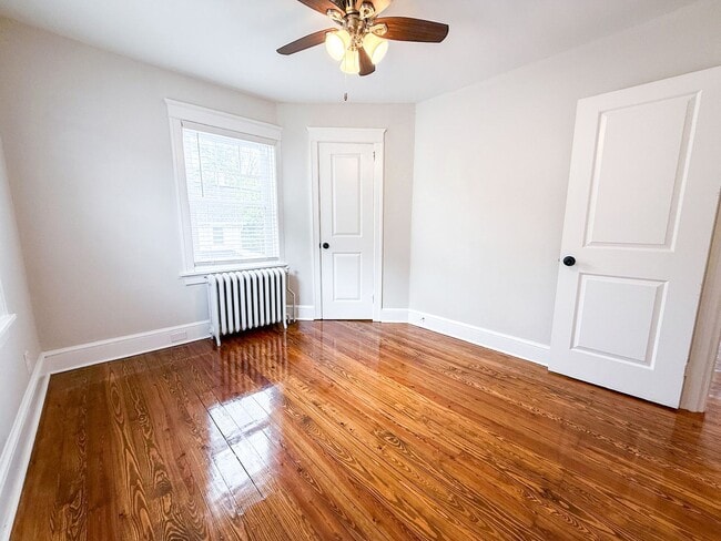 Building Photo - Stunning 3-Bedroom Twin Home in the Heart of Phoenixville! Available NOW!