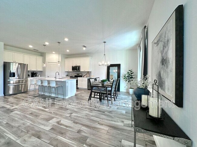 Building Photo - 17691 Passionflower Cir