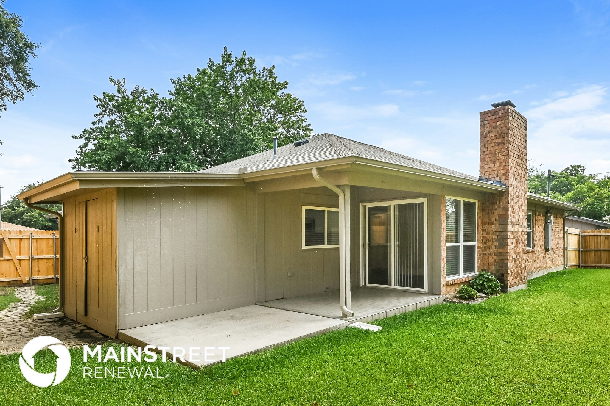 Building Photo - 1905 Dartmouth Ct