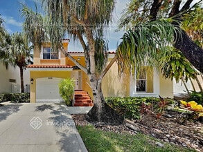Building Photo - 3100 N 36th Ave