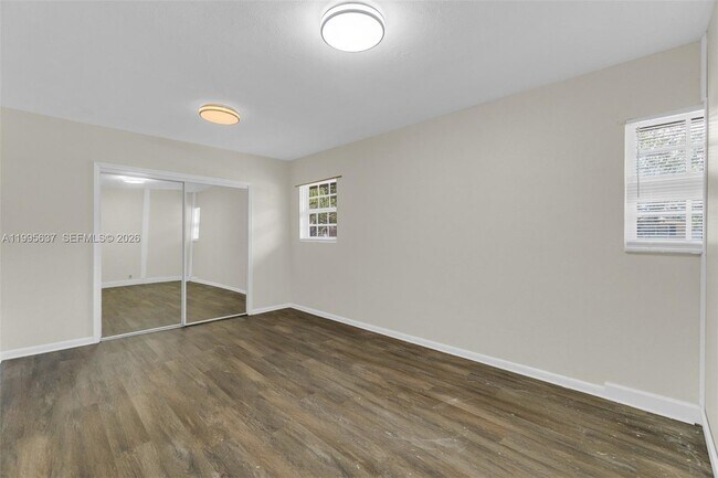 Building Photo - 3504 NW 85th Ave