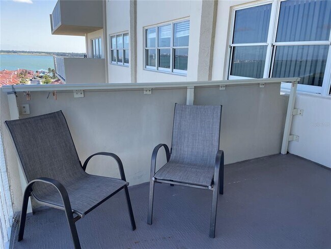 Building Photo - 1621 Gulf Blvd