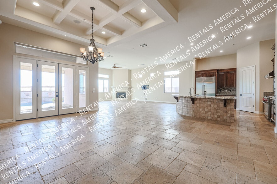 Building Photo - 12439 E Lupine Ave