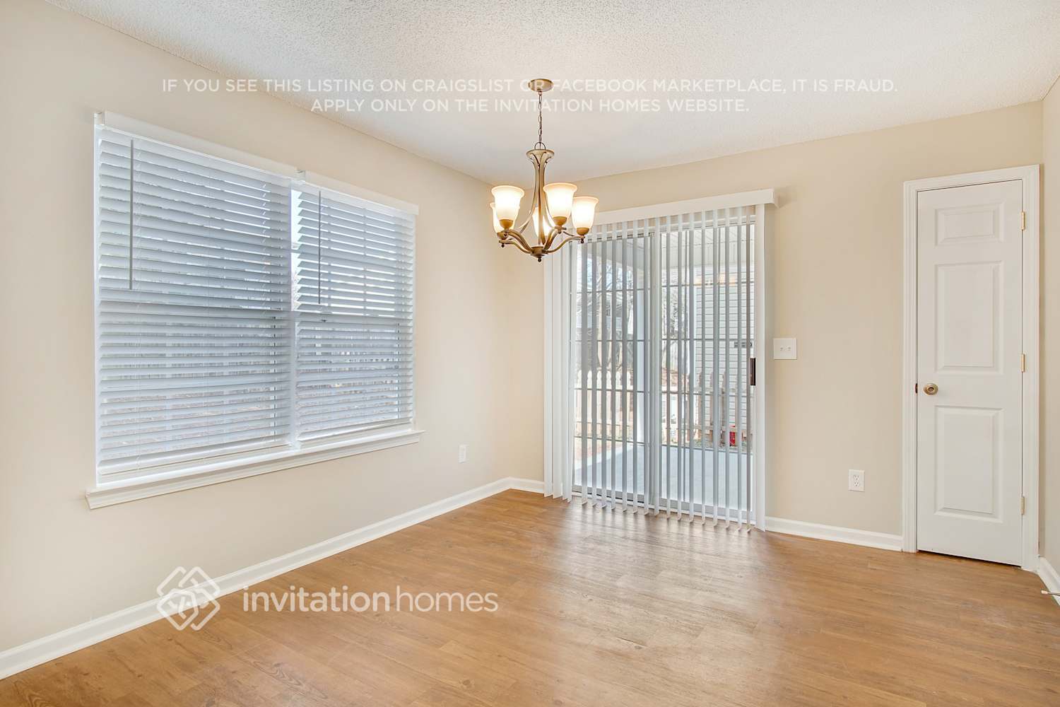 Building Photo - 263 Coral Cir