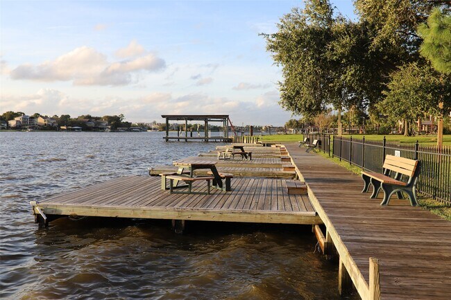 Building Photo - 307 Whitecap Dr