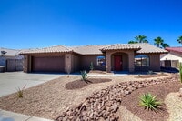 Building Photo - Beautiful 3-bedroom, 2-bath home in Yuma E...
