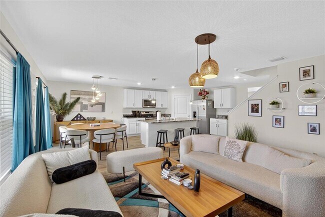 Building Photo - 2841 Gumbo Limbo Dr