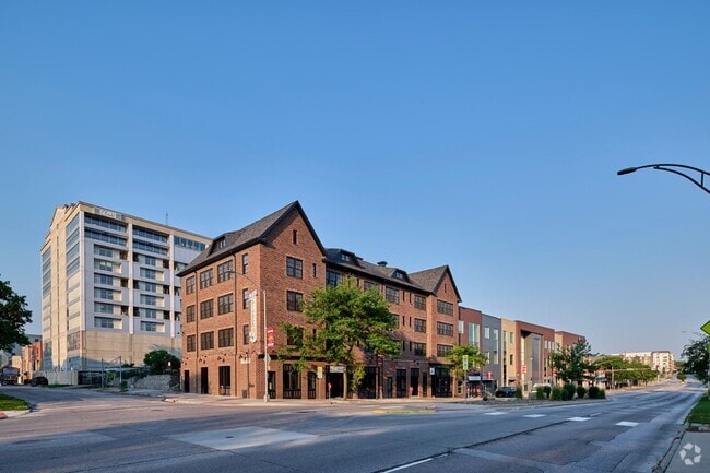 Building Photo - Cranford Apartments