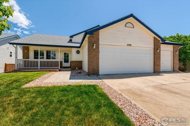 Building Photo - 4240 Coaldale Dr