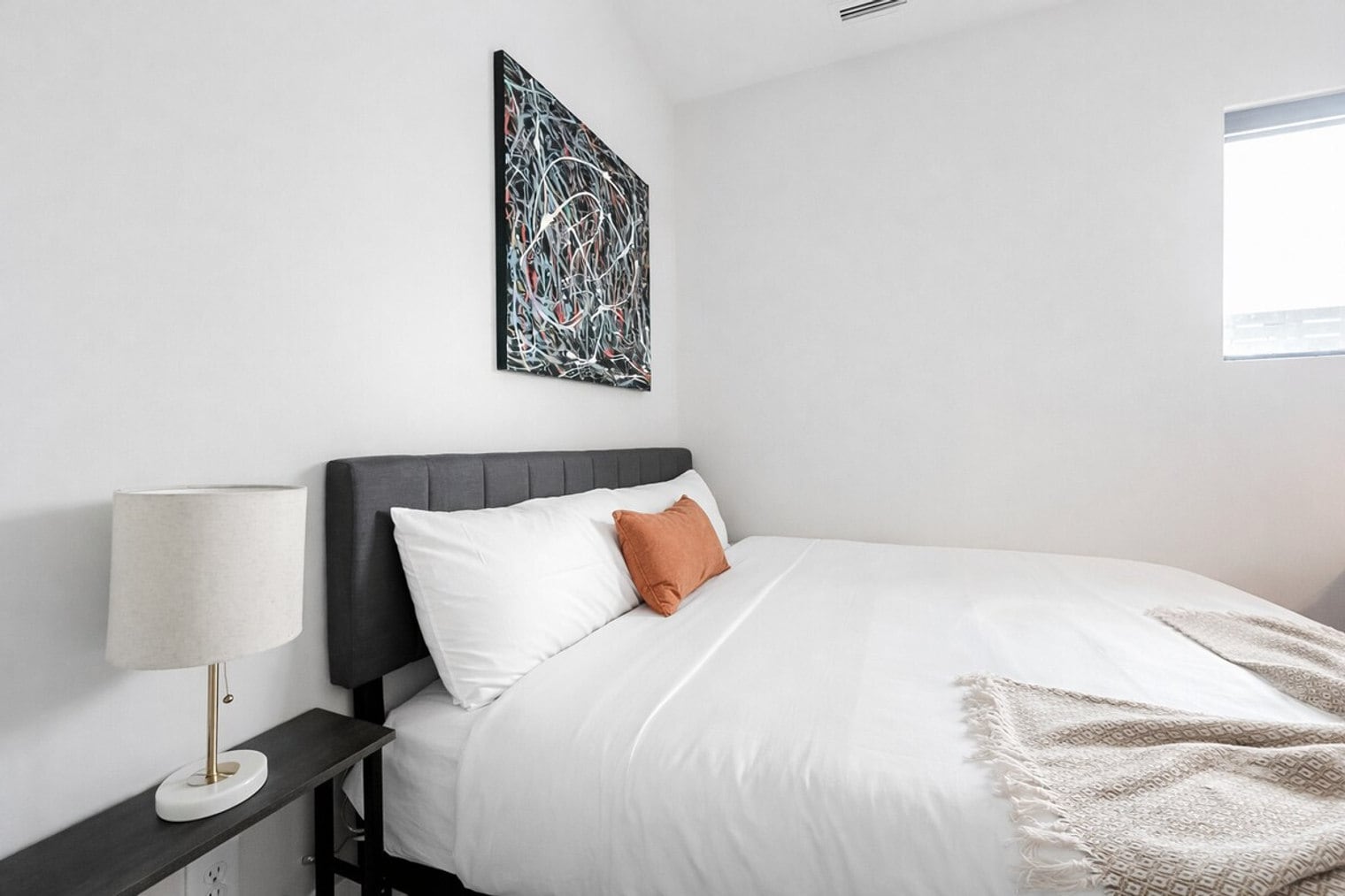 Building Photo - 4619 Douglas St