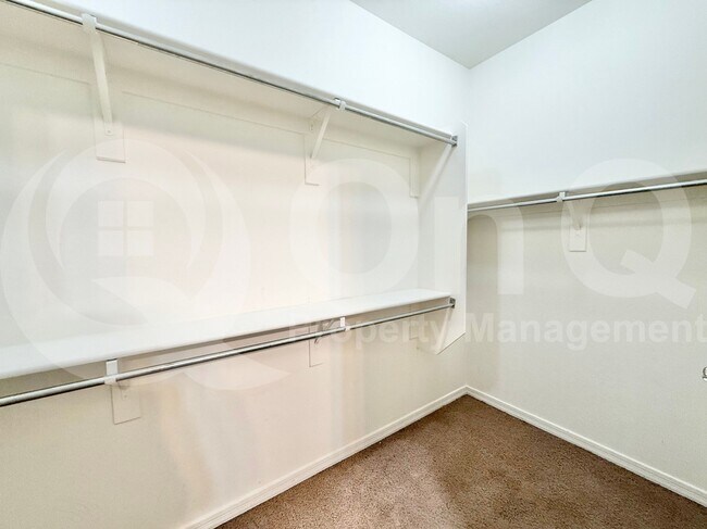 Building Photo - 2474 E Dulcinea Trail
