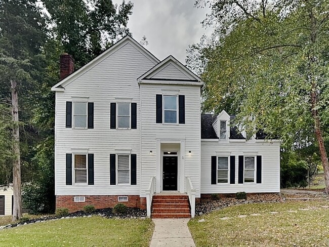 Building Photo - 180 Riverbirch Dr SE