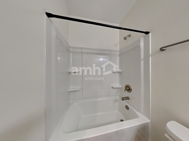 Building Photo - 54 Gregory Dr