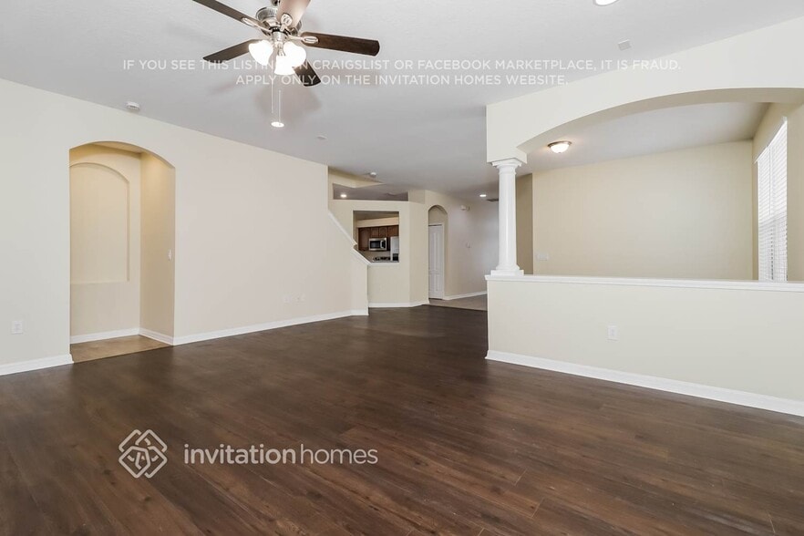Building Photo - 15833 Pond Rush Ct