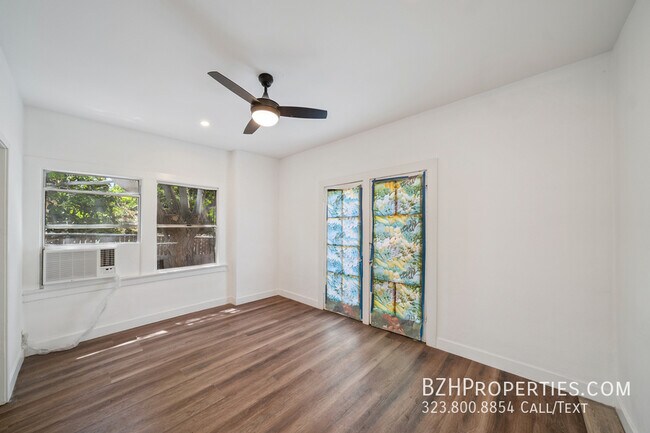 Building Photo - 1318 S Mariposa Ave