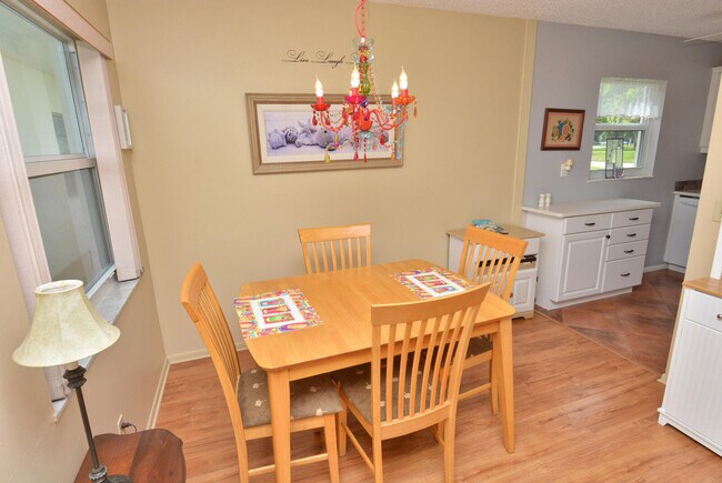 Building Photo - 1225 NW 21st St