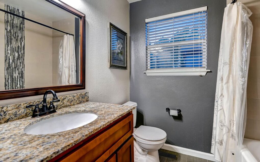 Building Photo - 4079 S. Shawnee St.