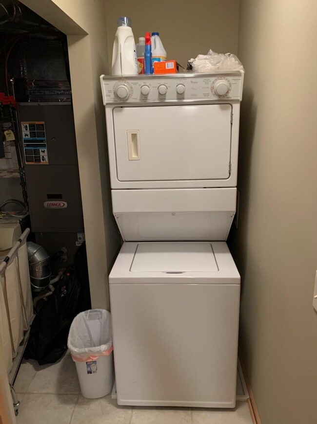 Building Photo - 11775 Vermillion St NE