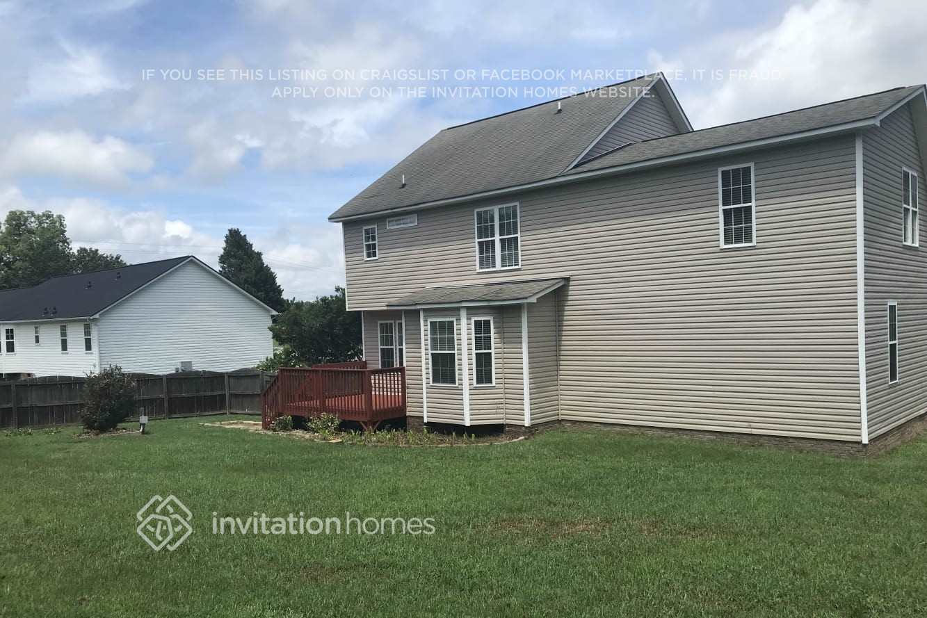 Building Photo - 72 Cross Ridge Dr