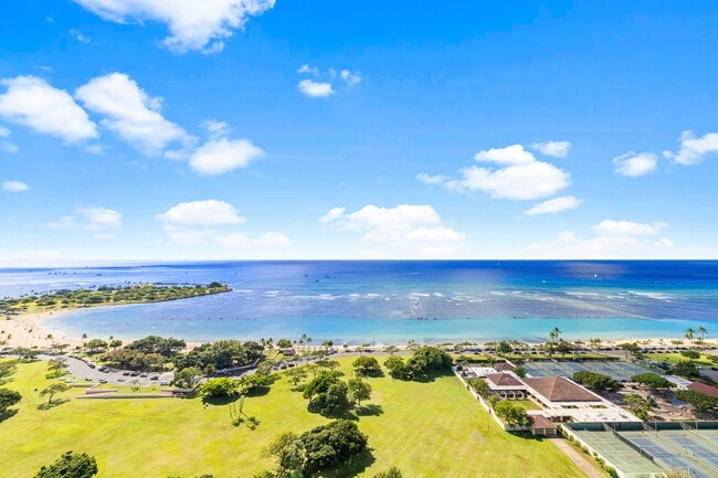 Building Photo - 1330 Ala Moana Blvd