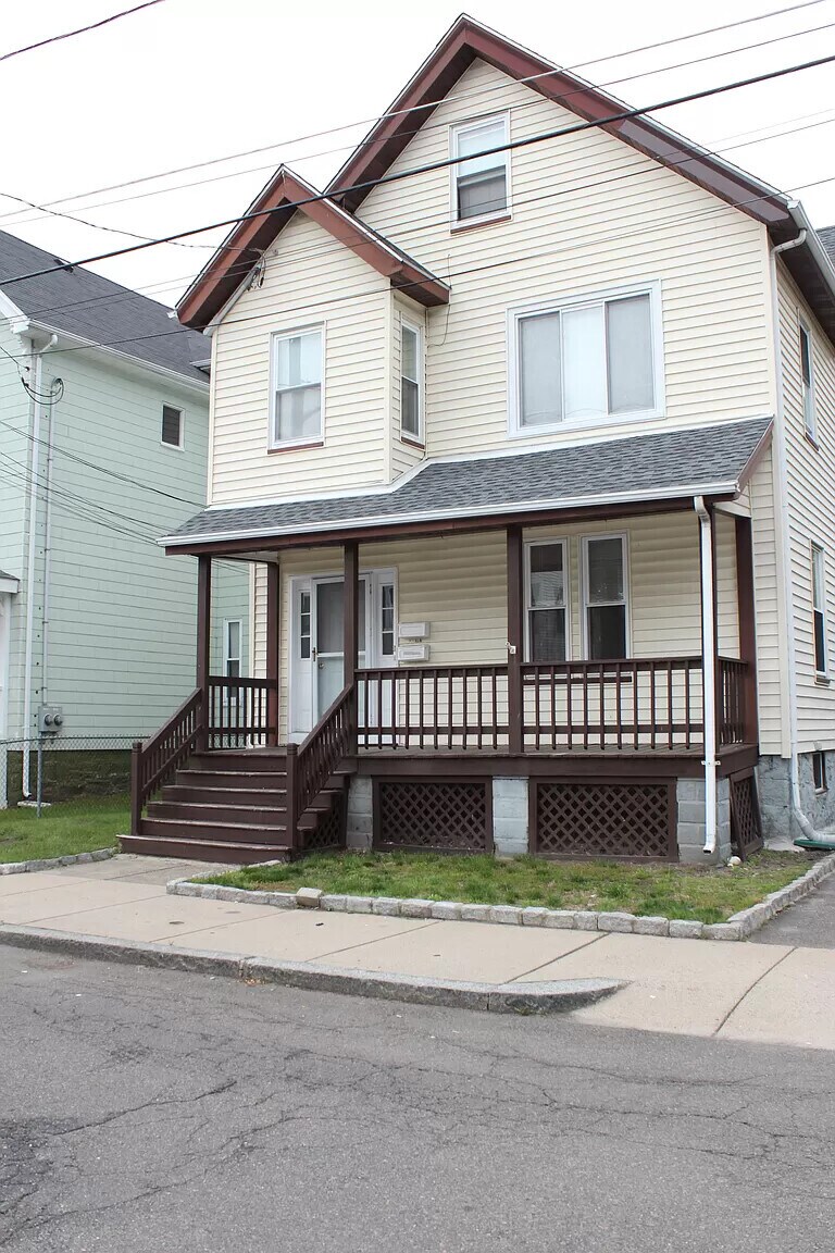 Building Photo - 11 Kearney St