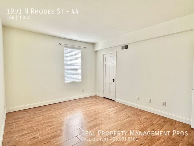 Building Photo - 1901 N Rhodes St