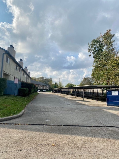 Building Photo - 8370 Jorine Dr