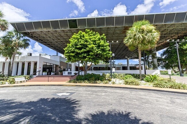 Building Photo - 3821 Environ Blvd