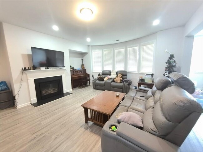 Building Photo - 3924 Clade Fern Ln