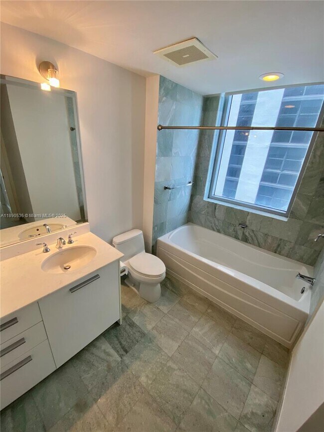 Building Photo - 1050 Brickell Ave