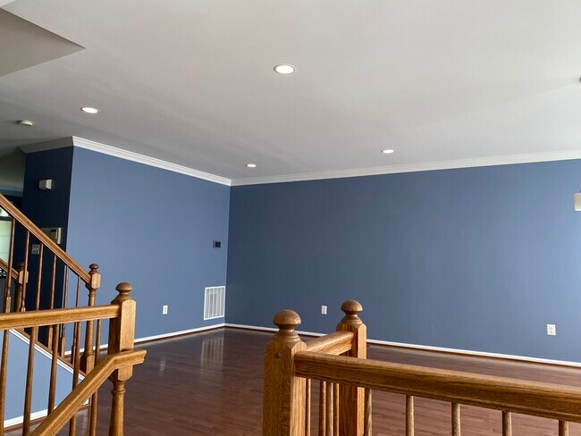 Building Photo - 5708 Governors Pond Cir