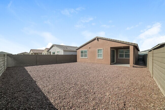 Building Photo - 5635 W Walatowa St