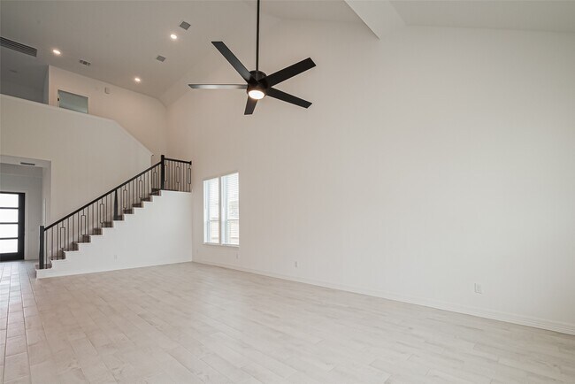 Building Photo - 5243 Trenton Arbor Ln