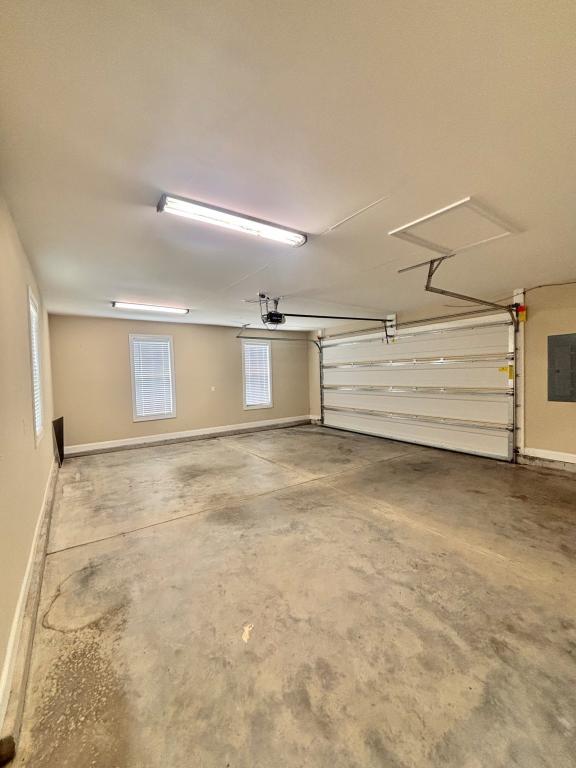 Building Photo - 6008 Fish Hawk Ct