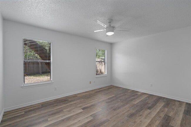 Building Photo - 2602 Alcott Ln